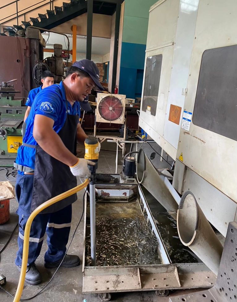 Service to customer (6)